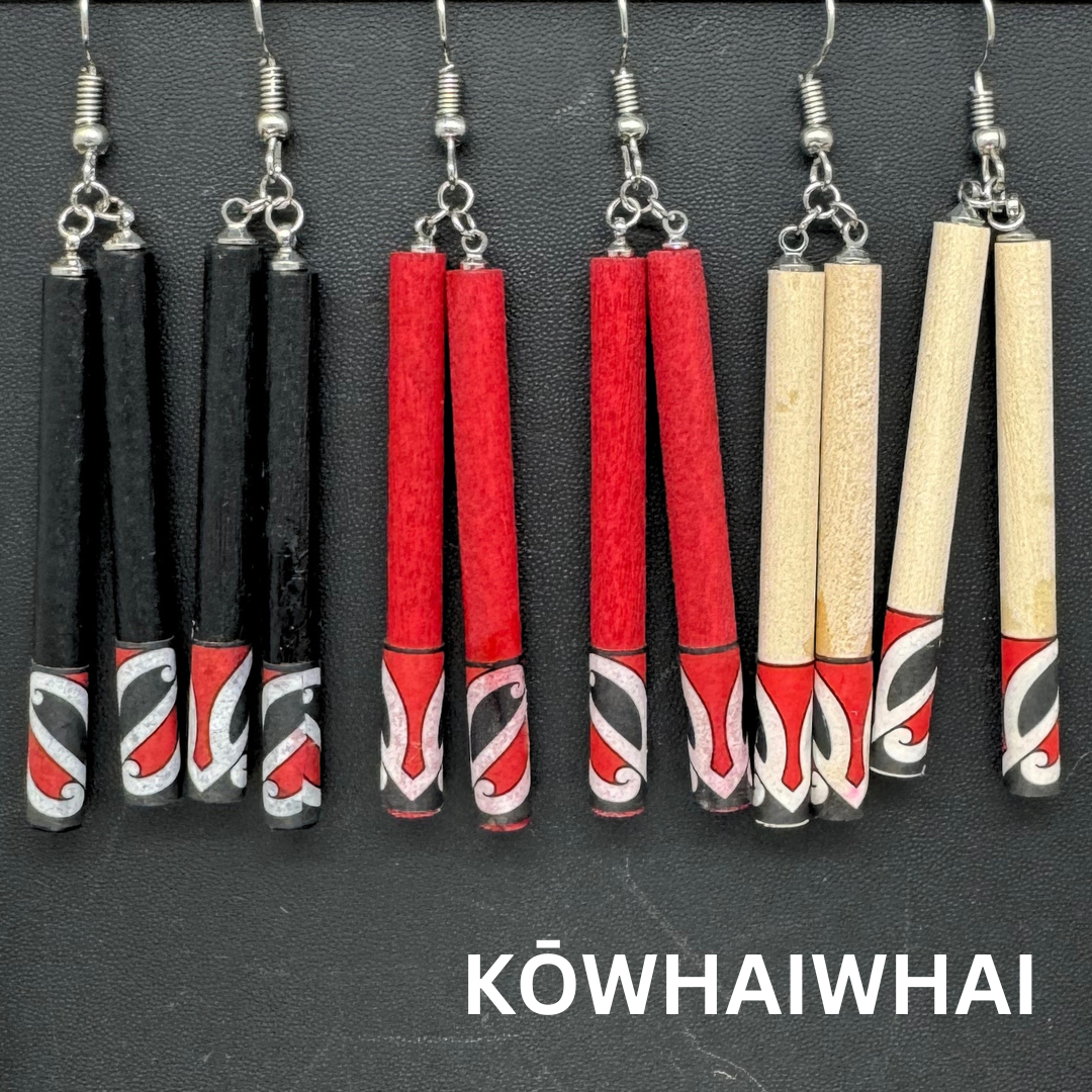 Tititorea Earrings